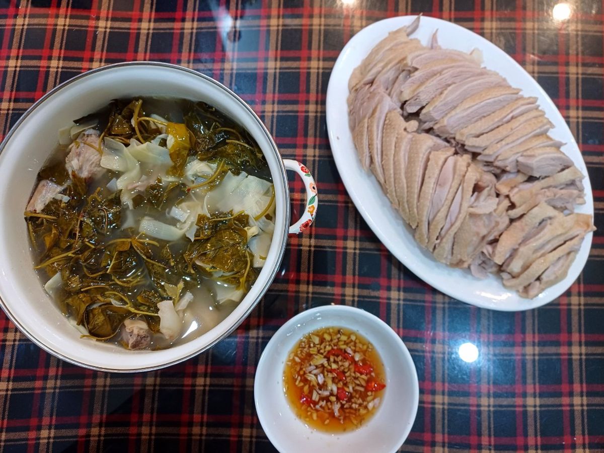 Mâm cơm gia đình #64: toàn vịt
