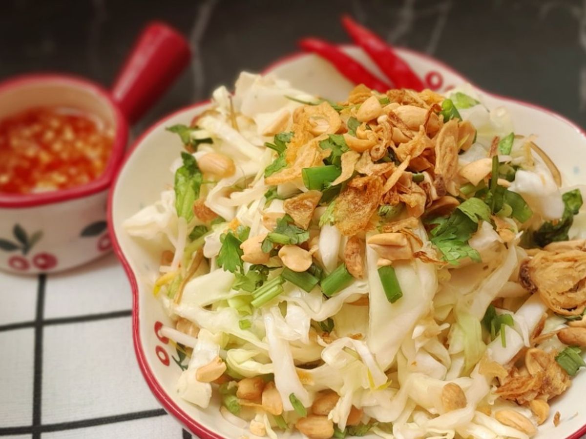Gỏi bắp cải rau sống