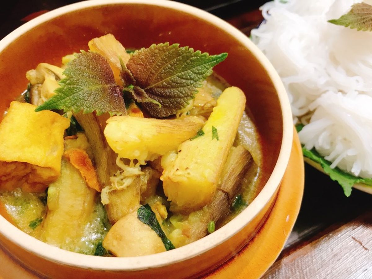 Chuối xanh om đậu nấm mỡ