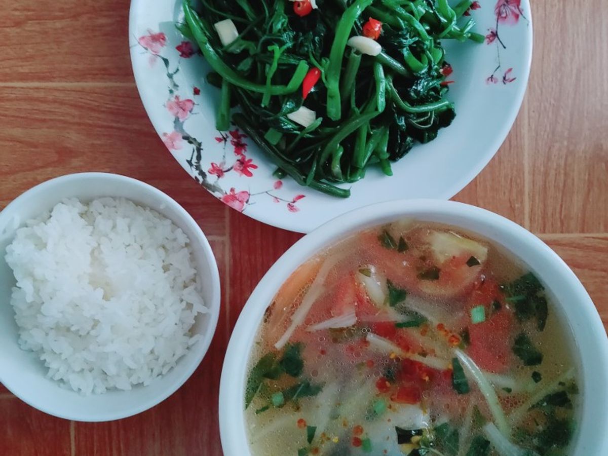 Bữa cơm 1 người ăn