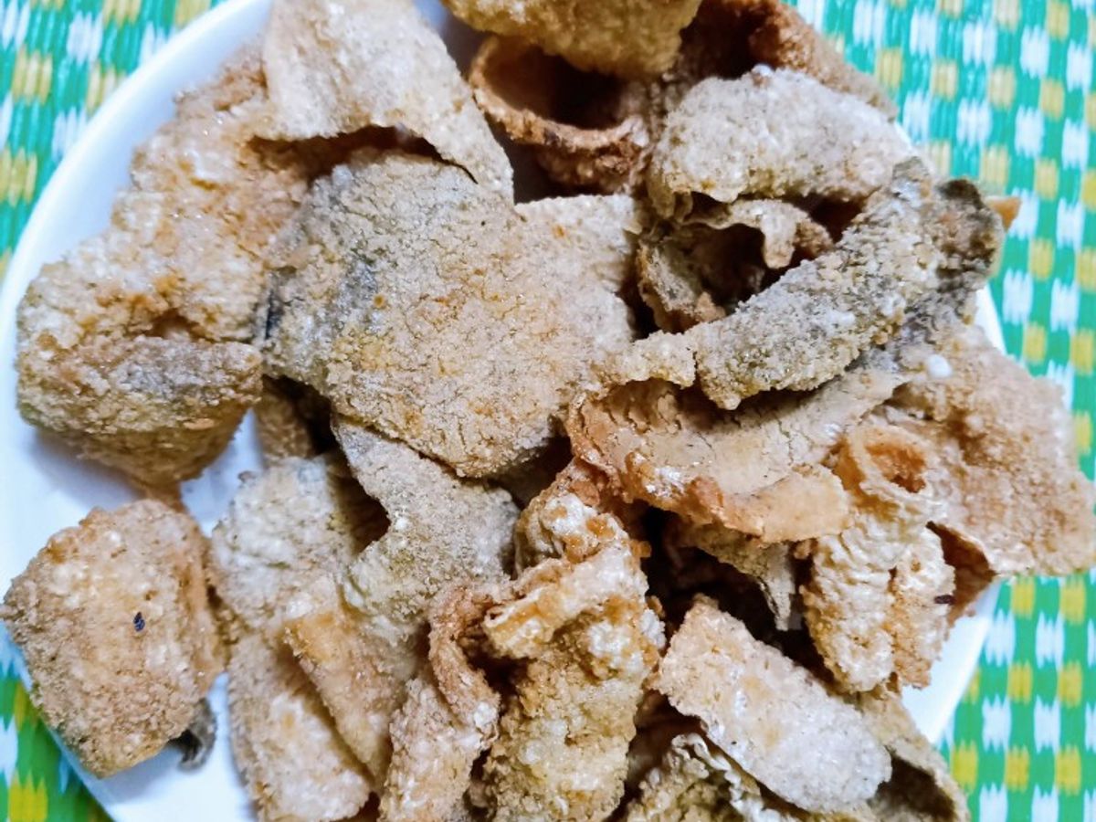 Da cá hồi chiên giòn