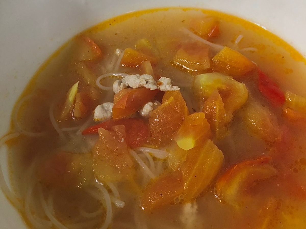 Miến cà chua thịt bằm