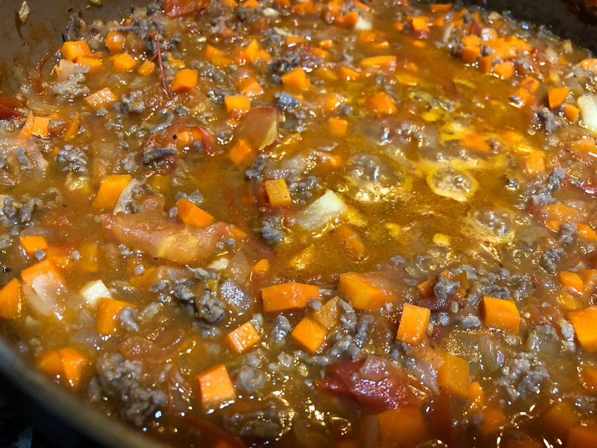 Sốt Cà Bò Bằm Cà Rốt (Sốt Bolognese Phiên Bản Việt)