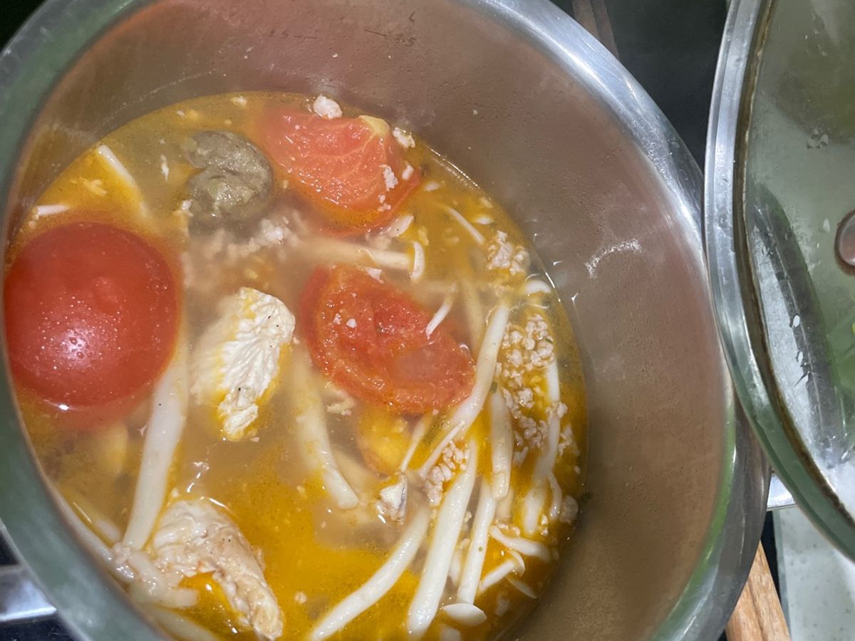 Canh Nấm Hải Sản