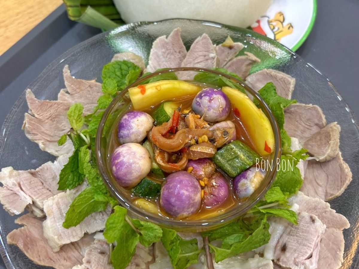 Thịt Luộc Cà Pháo Mắm Nêm