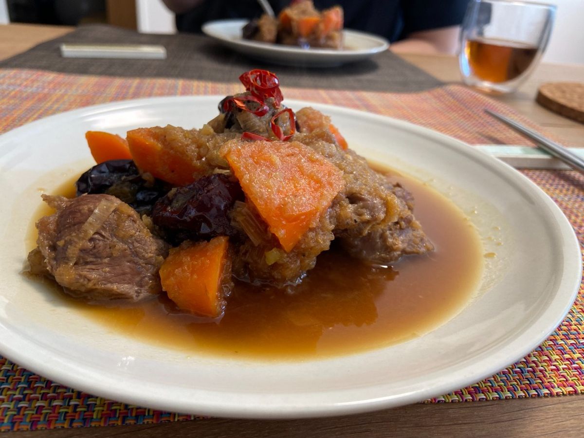 Galbijjim | Thịt kho hàn quốc nấu trong nồi cơm điện (Korean braised meat with ricecooker)