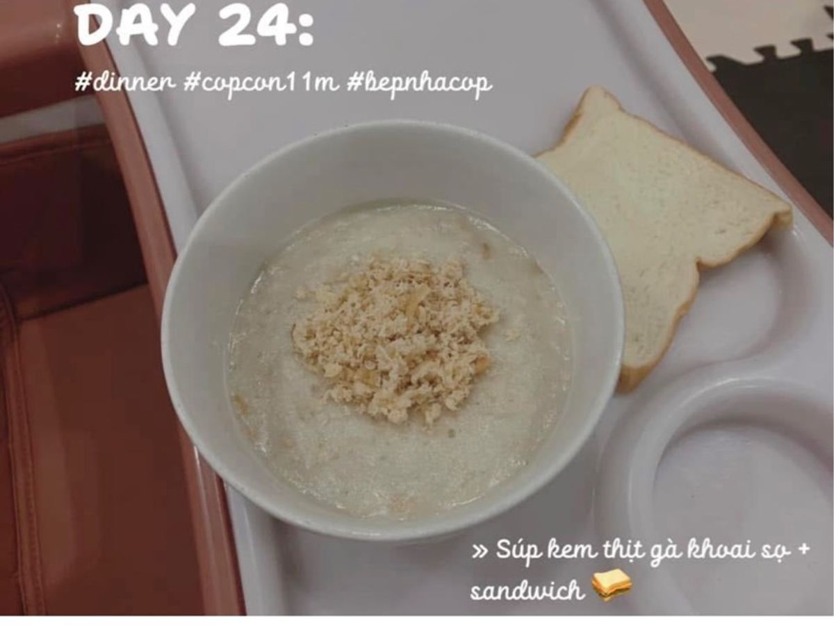 Súp kem thịt gà khoai sọ + sandwich 🍞