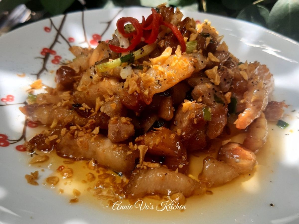 Thịt rang cháy cạnh