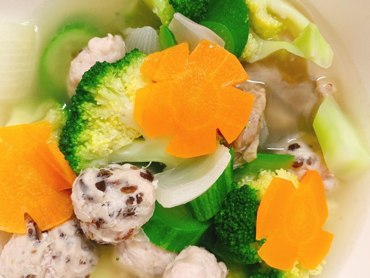 Canh mọc sườn non rau củ