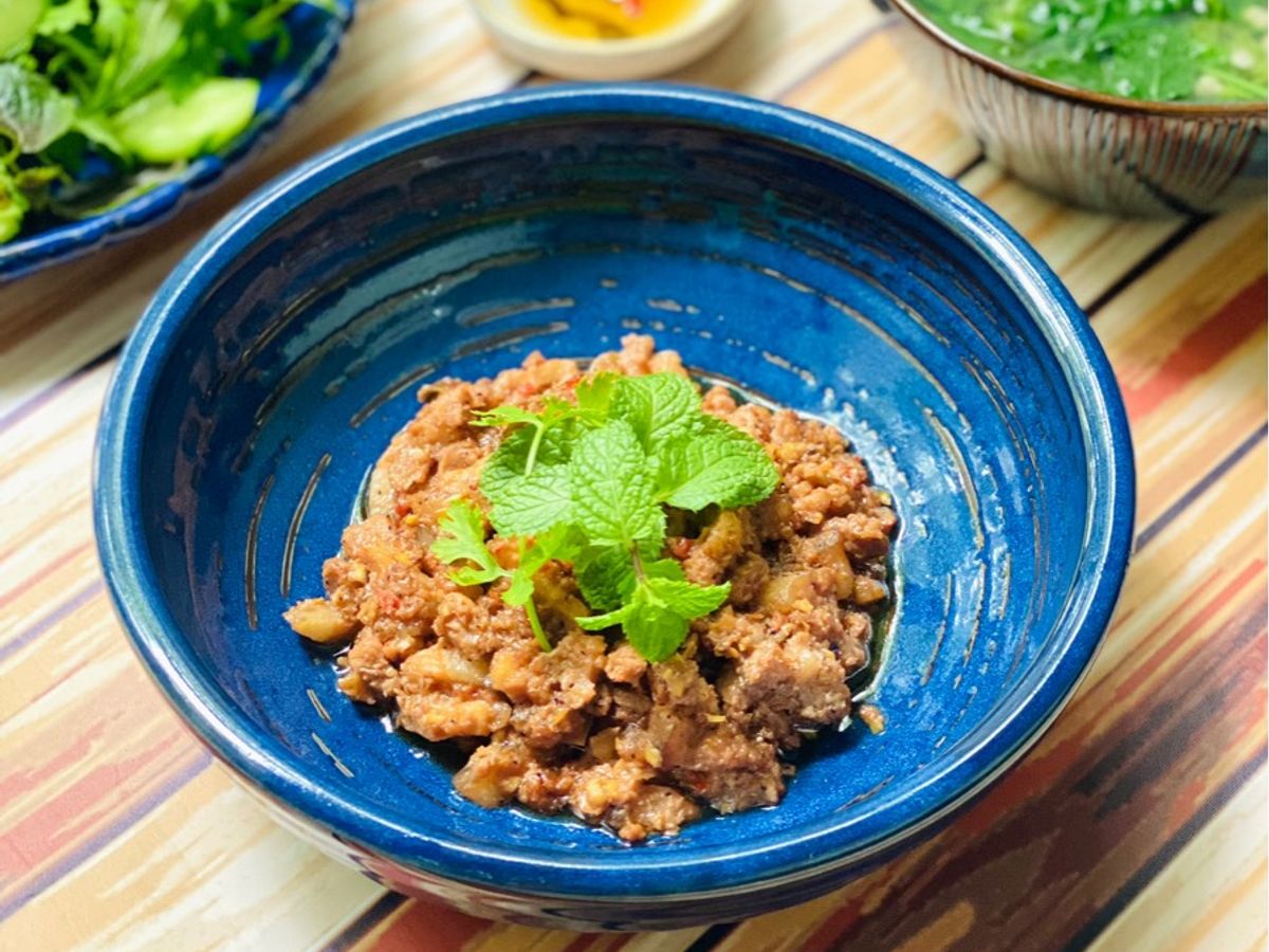 Thịt Ba Rọi Xào Mắm Ruốc