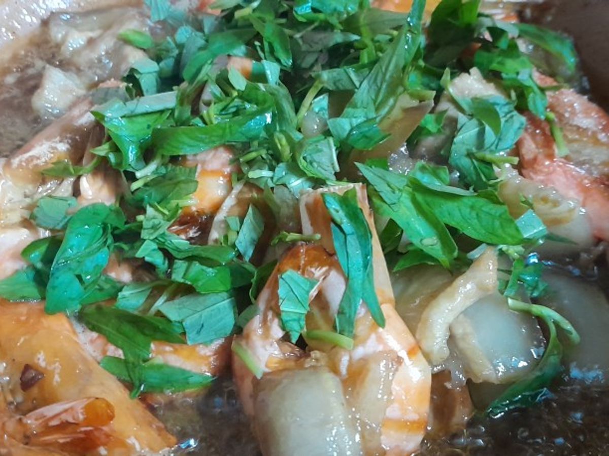 Tôm thịt rang tắc