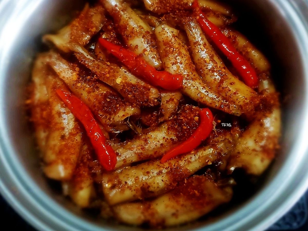 Cá CƠM trổng kho cay