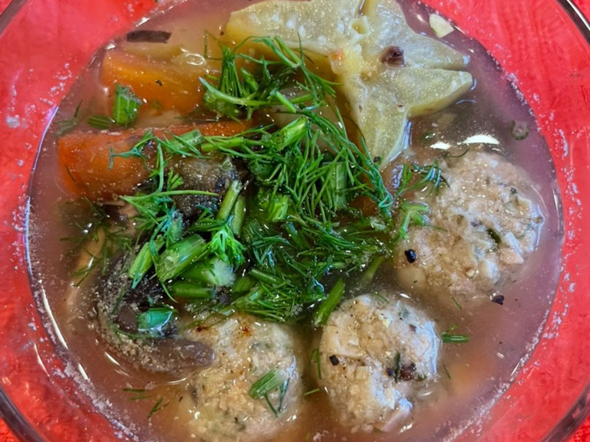 Canh chay: chả cá khế thìa là
