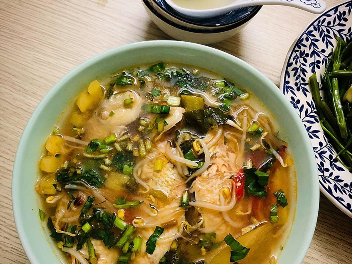 Canh chua cá mó