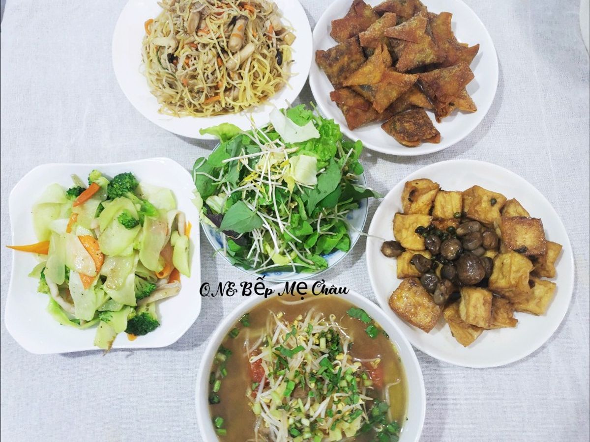 Cơm nhà 12 (cơm chay ngày rằm)