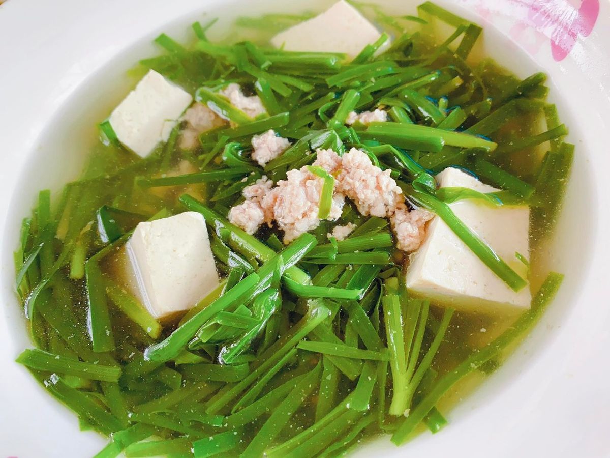 Canh hẹ đậu hủ non