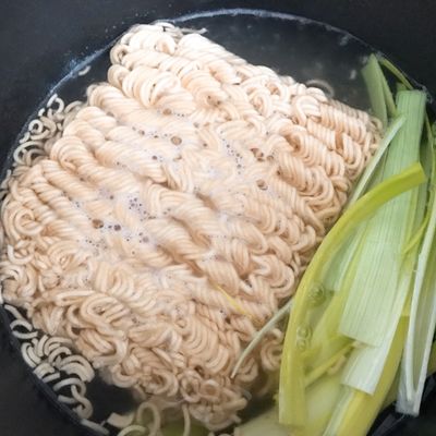 Bước 2