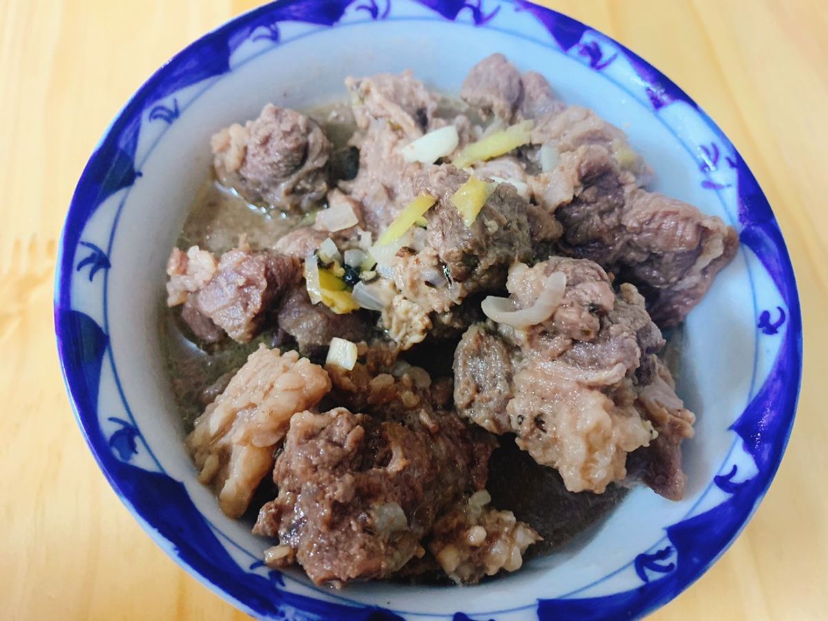 Diềm bò kho gừng