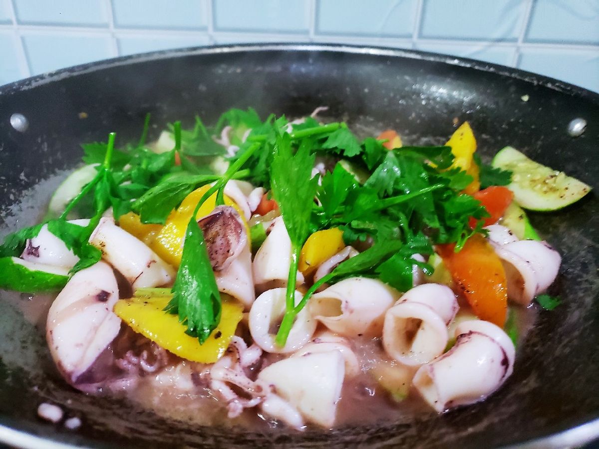 Mực xào