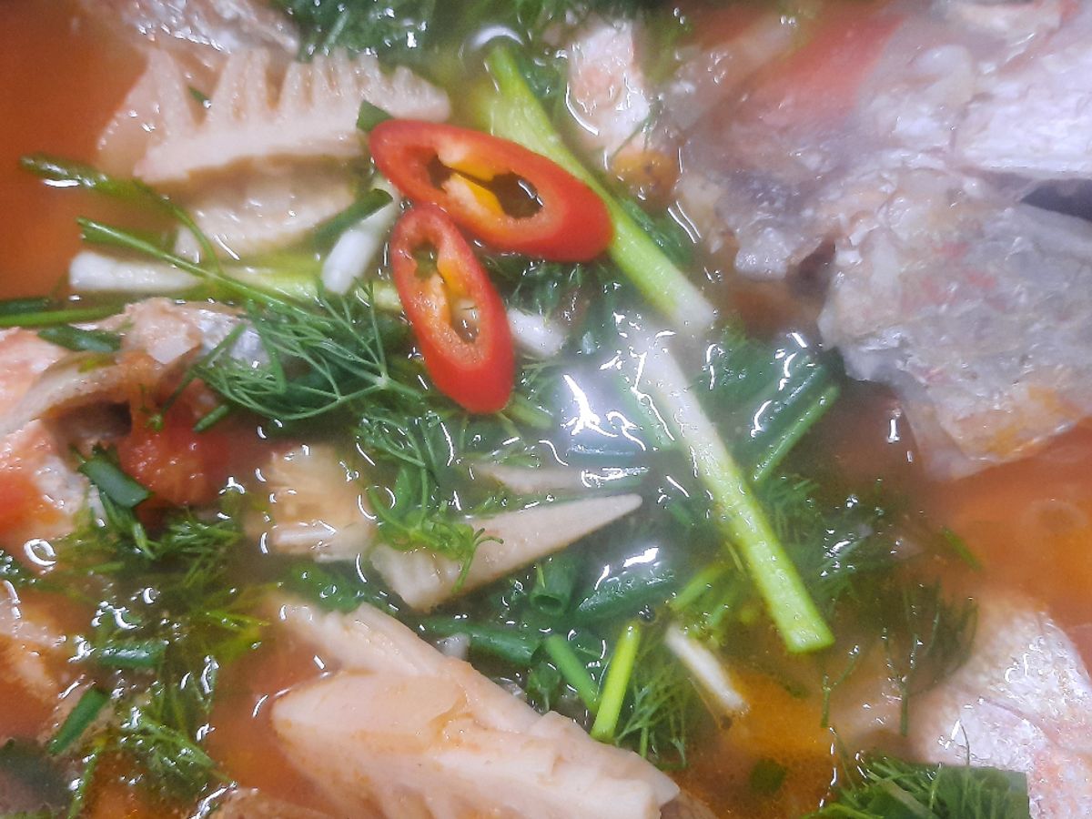 Canh riêu cá nấu măng chua