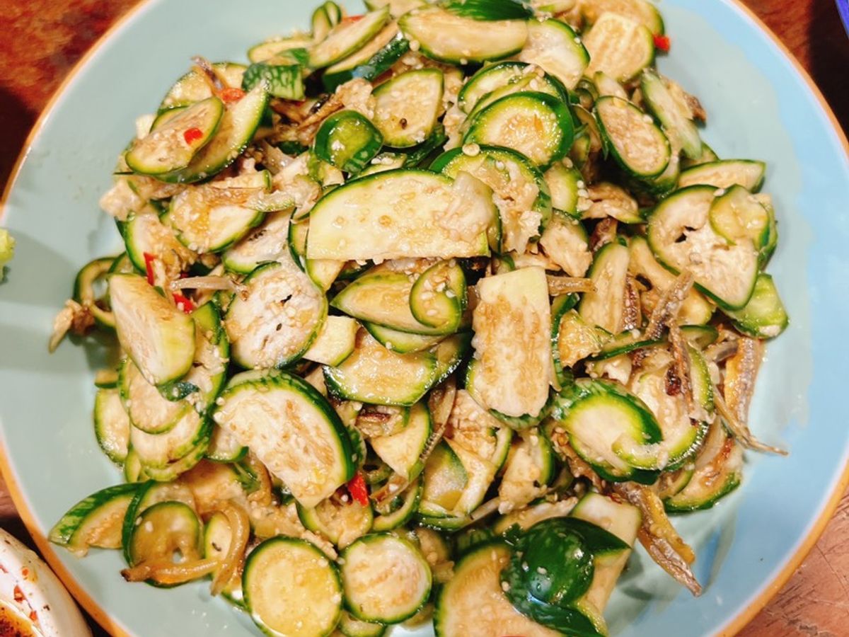Gỏi cà đắng cá khô