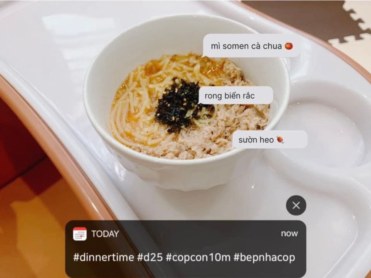 Mì somen sườn heo xốt cà chua rong biển