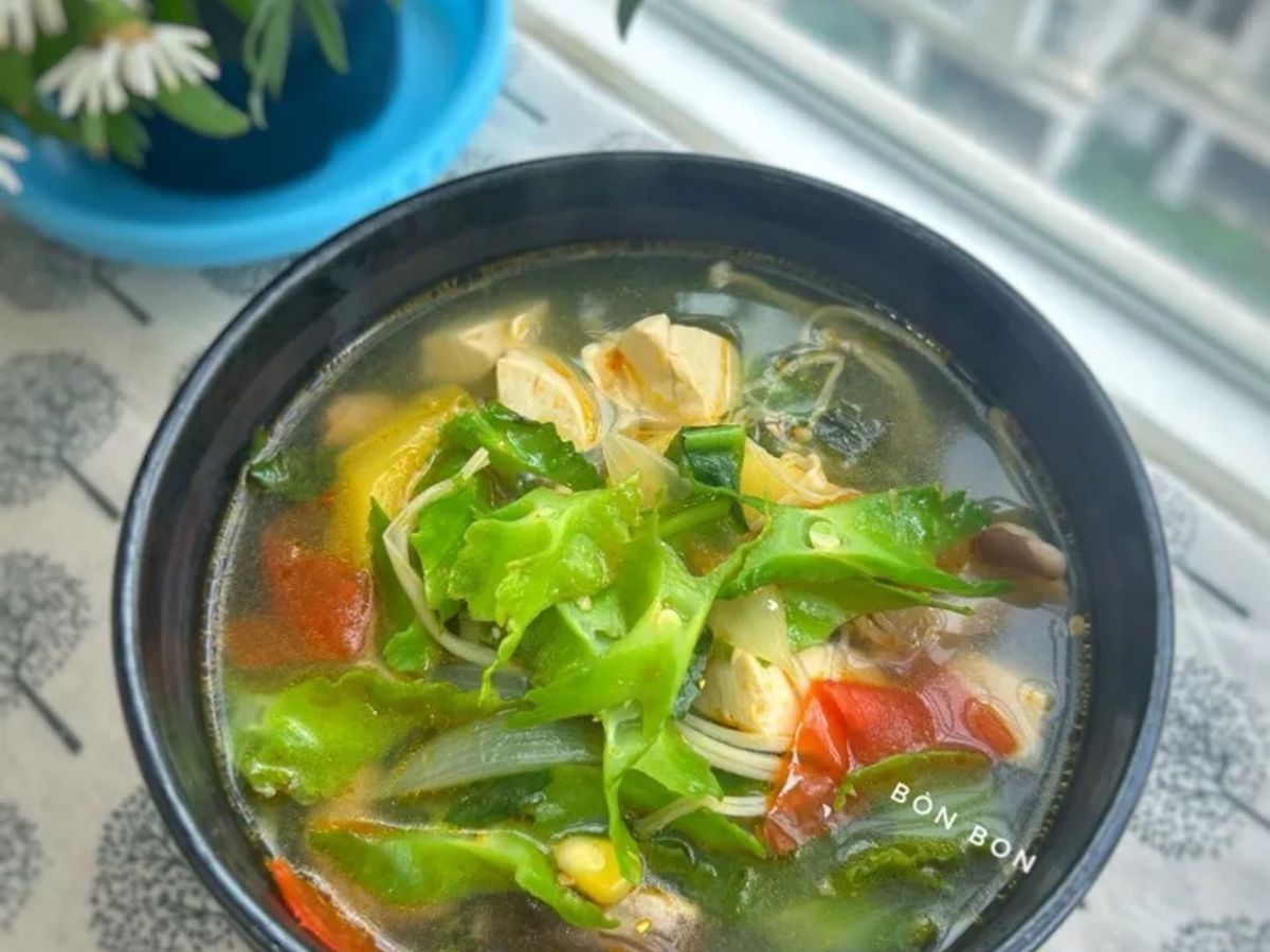 Canh Chua Đậu Rồng Nấm Chay