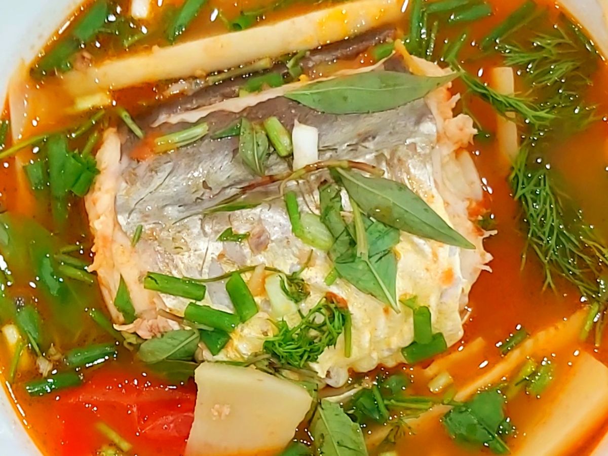 Cá dưa nấu măng chua