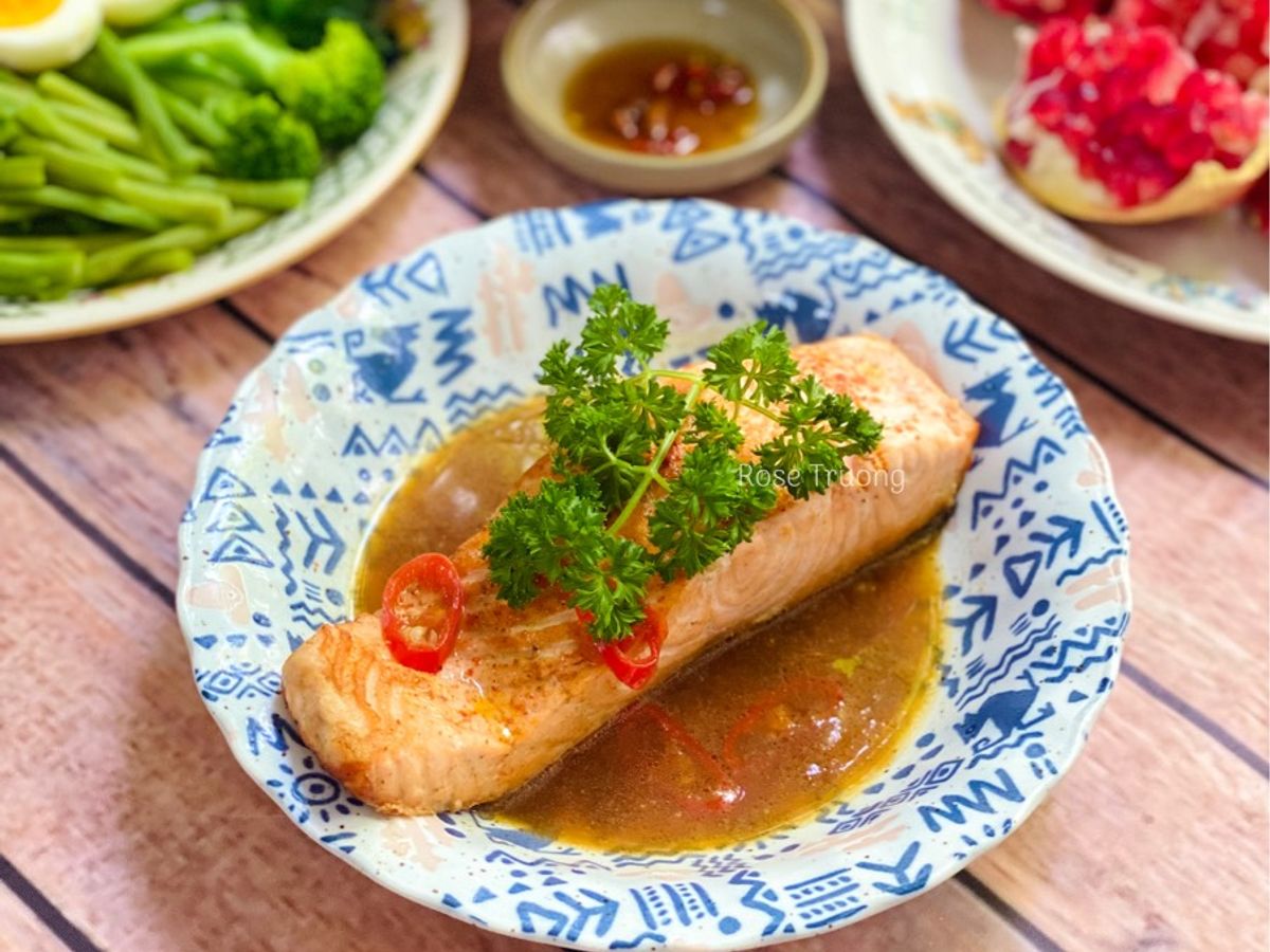 Cá Hồi Kho Tộ