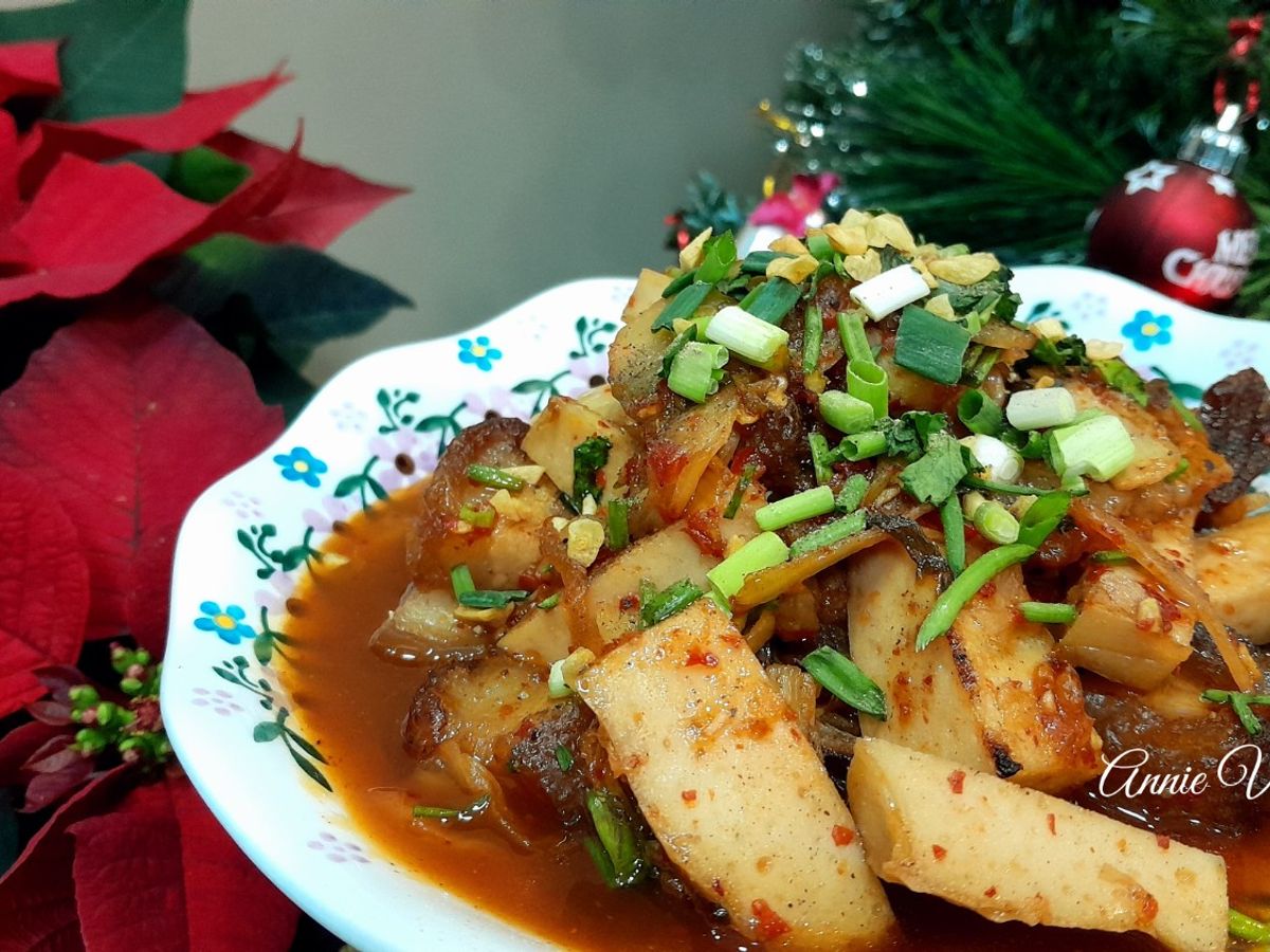 Heo quay và chả kho kim chi