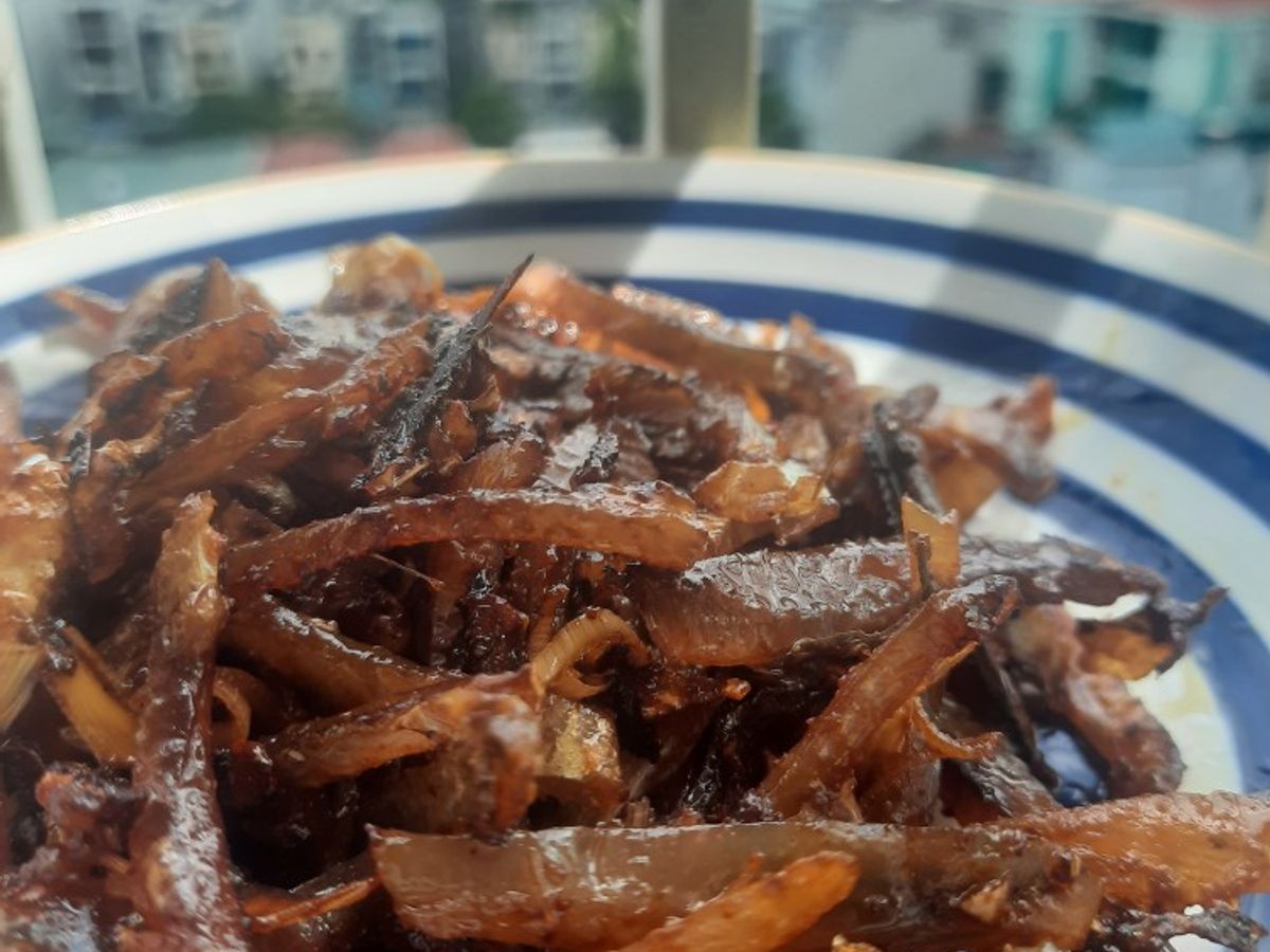 Khô cá chỉ vàng rim chua ngọt