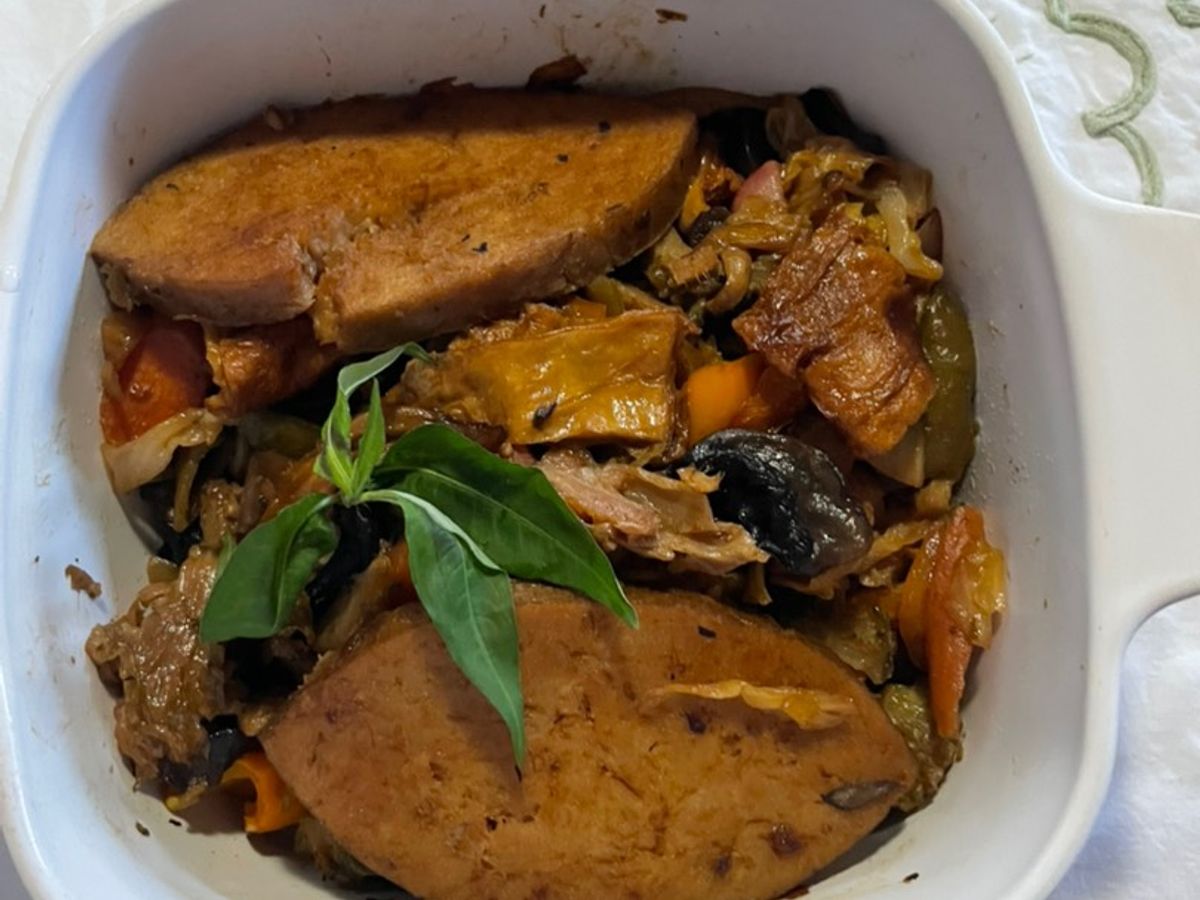 Cá kho rau củ