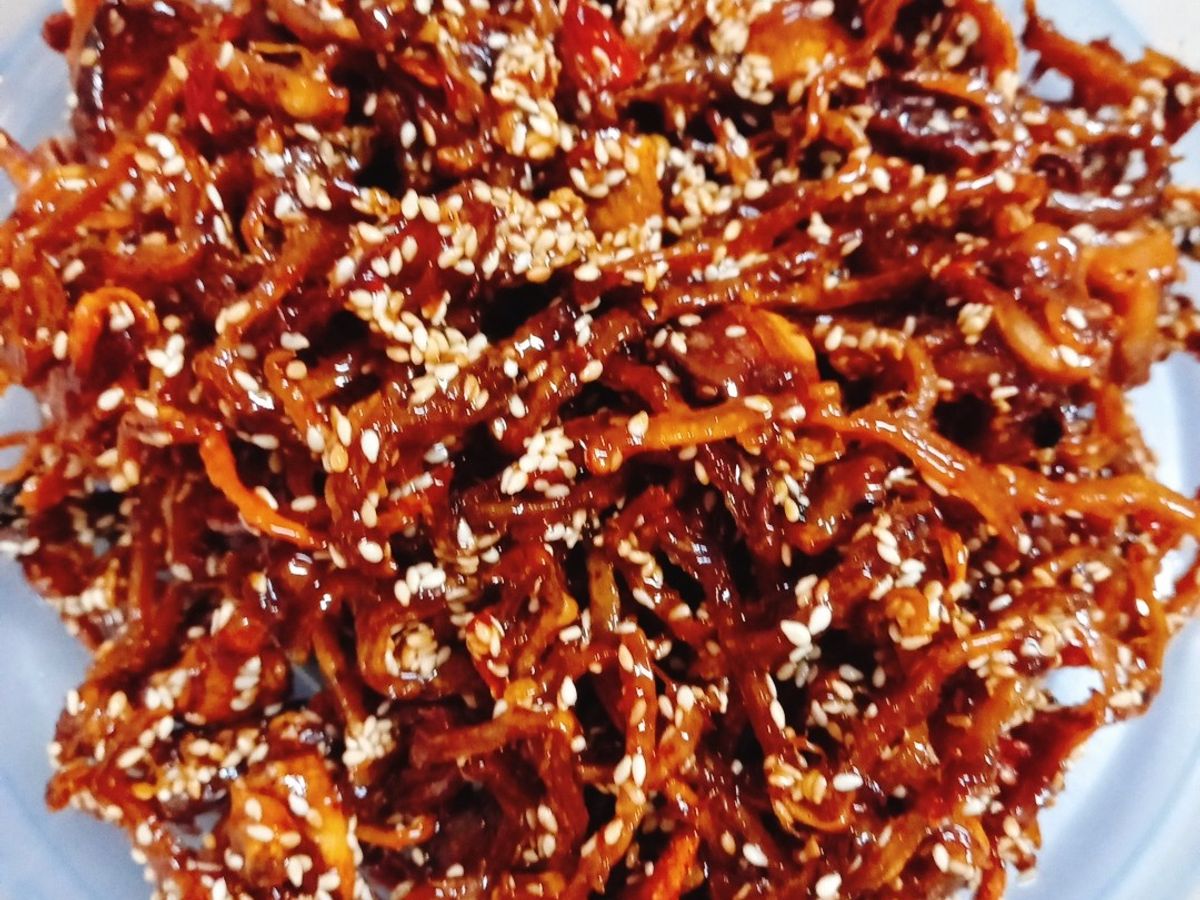 Mực khô chiên giòn