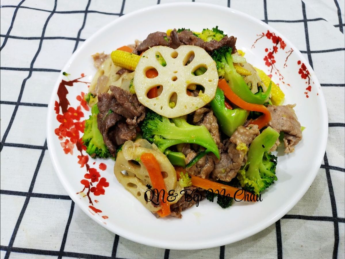 Bò xào thập cẩm