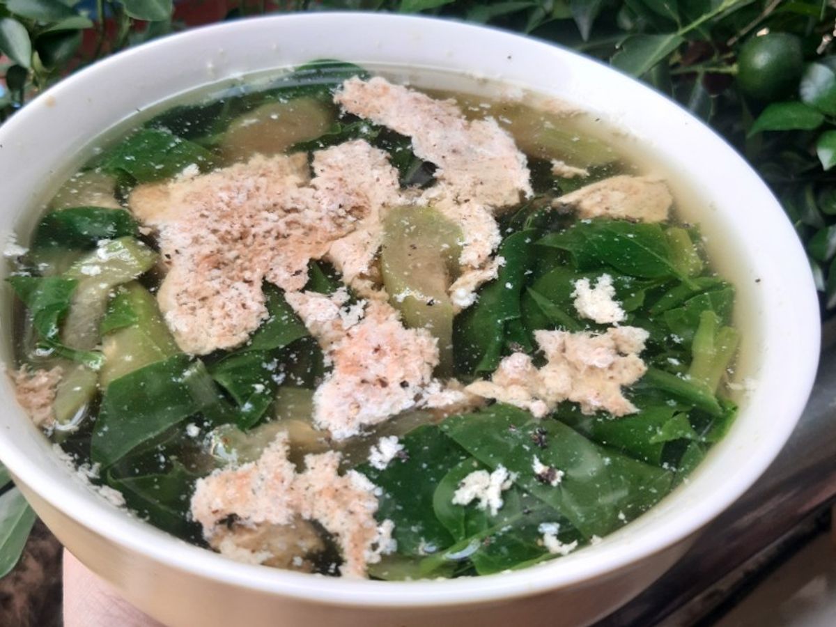 Canh cua mồng tơi và mướp