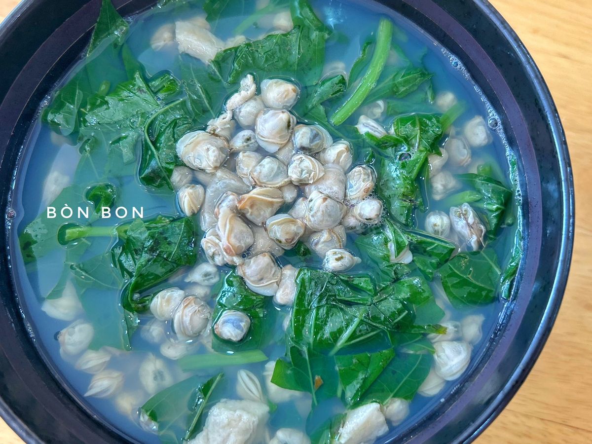 Canh Hến Rau Lang