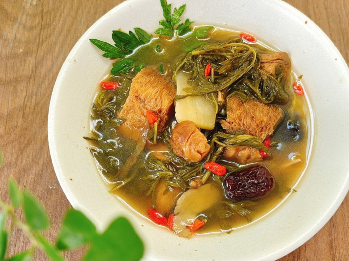 Nấm hầu thủ tiềm thuốc bắc