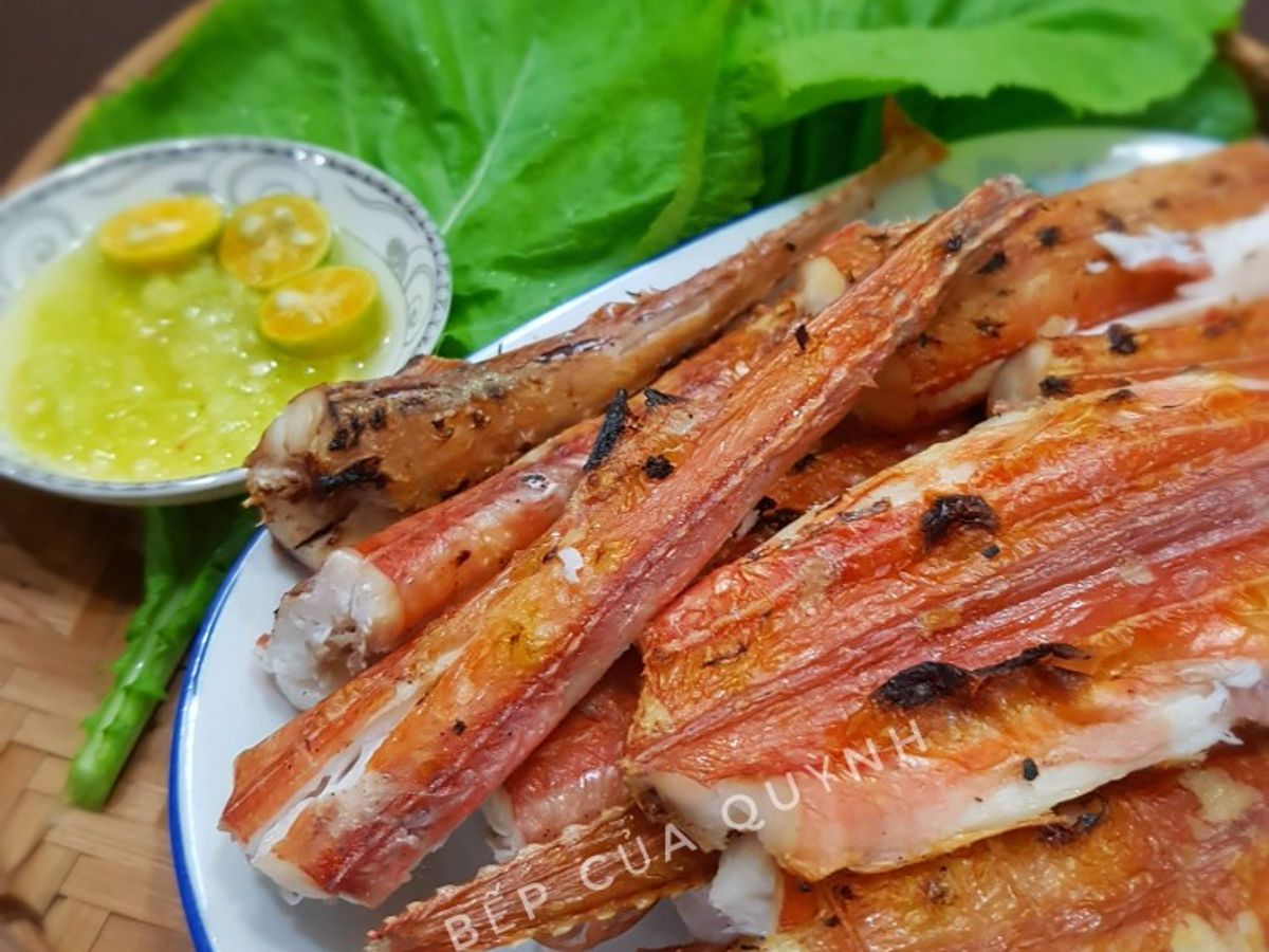 Cá chìa vôi nướng mọi