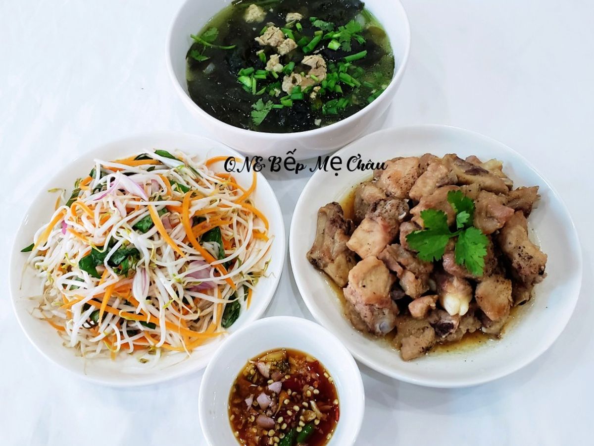 Mâm cơm của Mẹ (1)