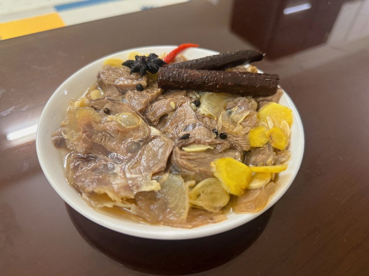 Bắp bò ngâm mắm