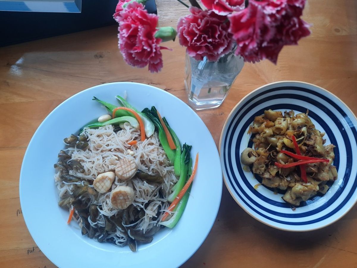 Bữa cơm một mình (ăn chay)