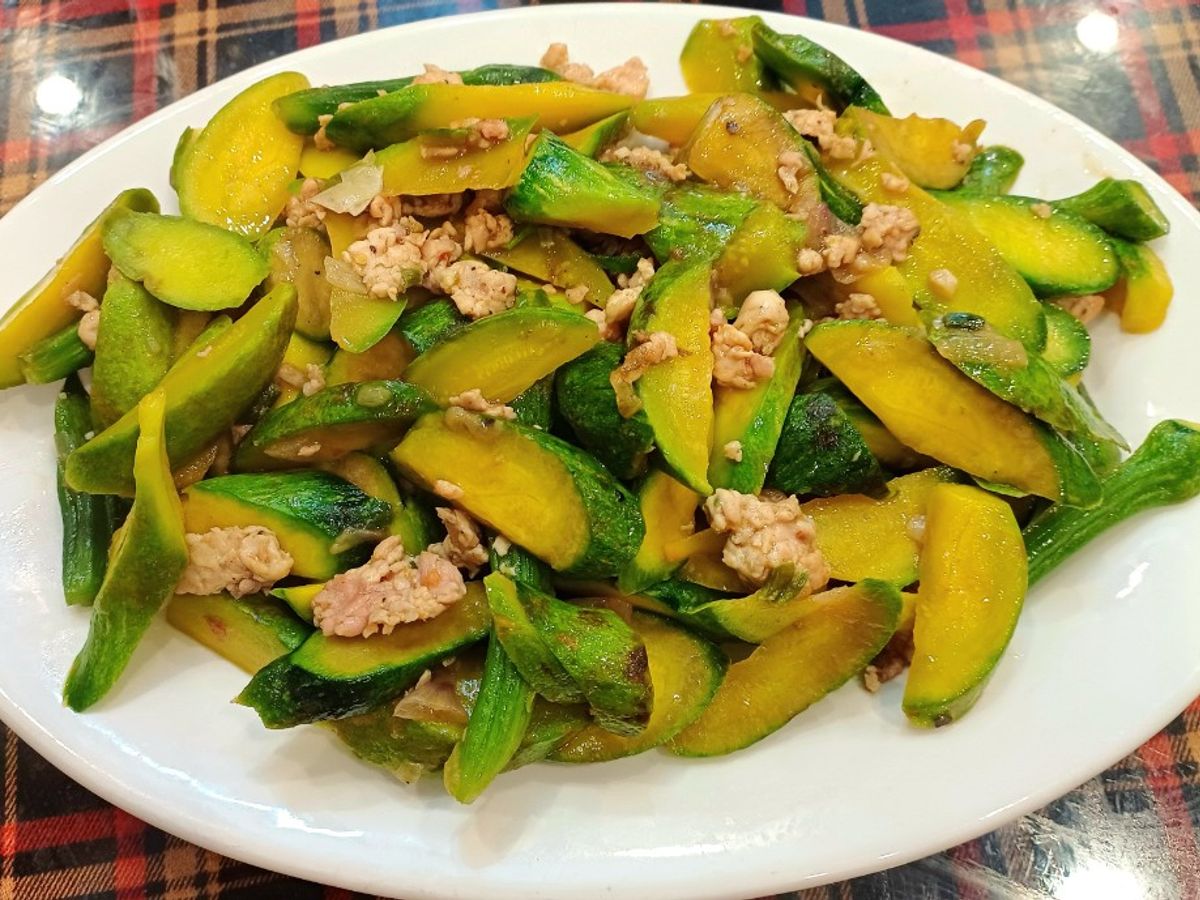 Bí bao tử xào thịt băm