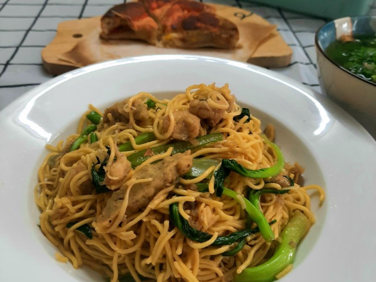 Mỳ xào hải sản
