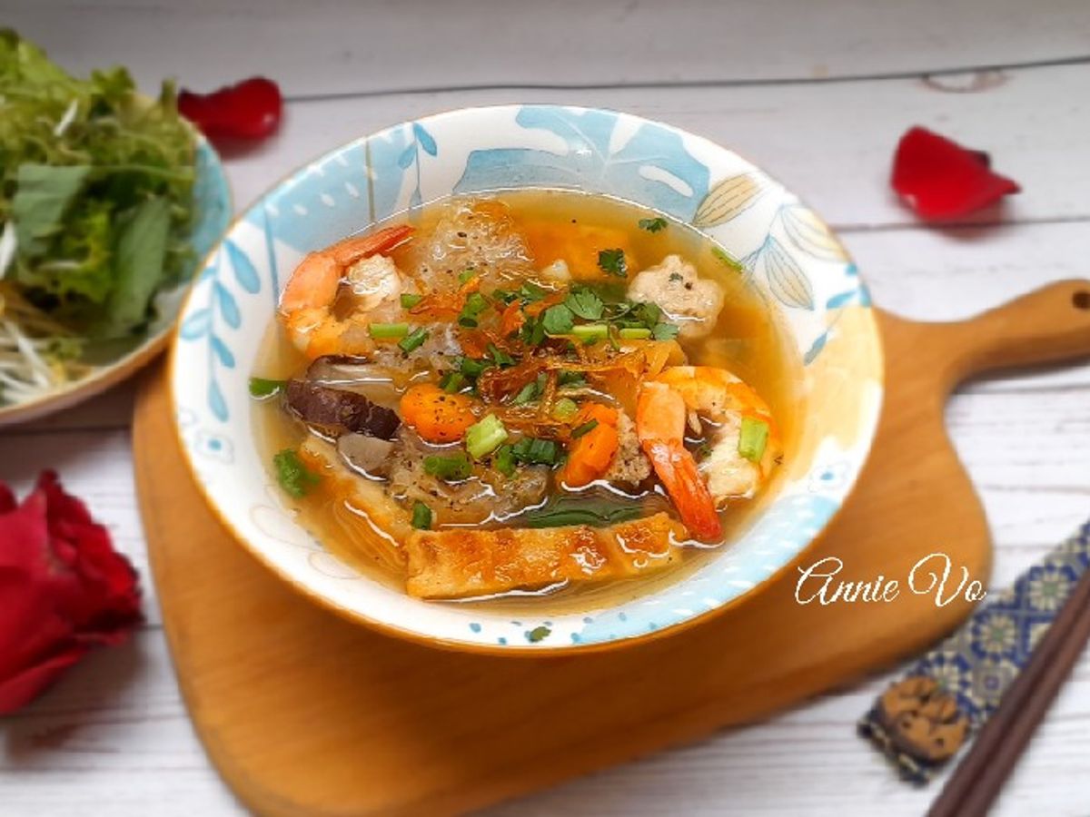 Súp bánh phồng tôm