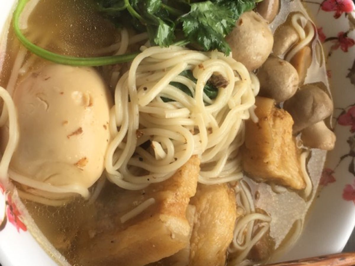 Mỳ thịt kho