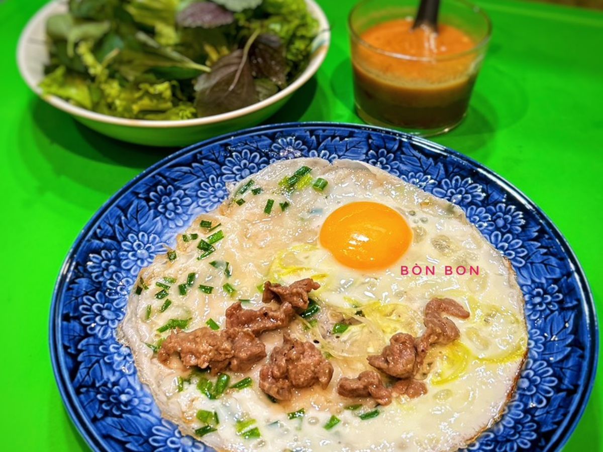Bánh Xèo Bò Trứng