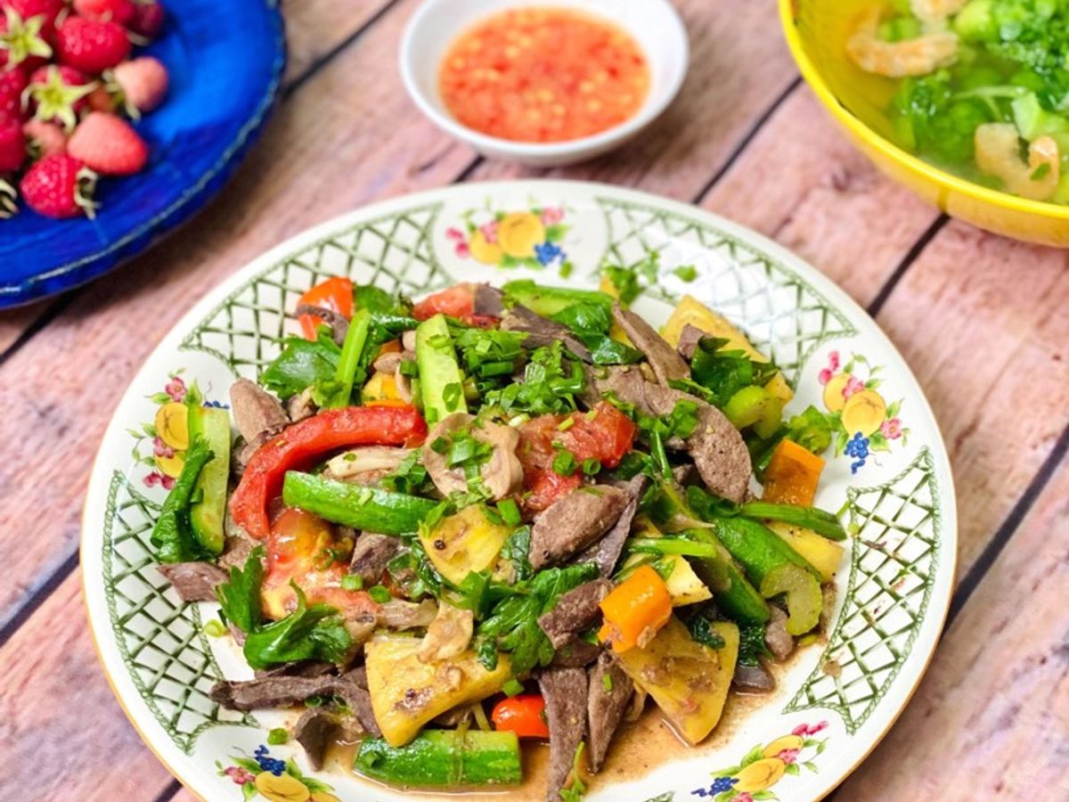 Lòng Heo Xào Thập Cẩm