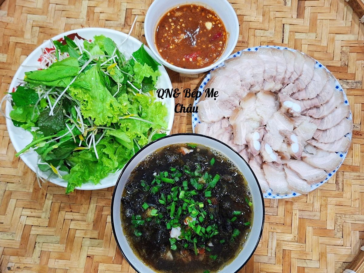 Cơm nhà đơn giản mà ngon