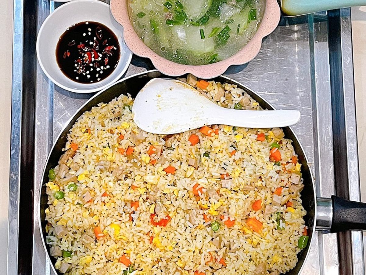 Cơm nhà 3
