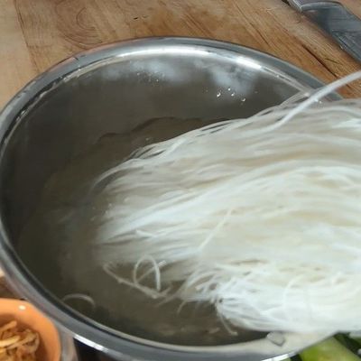Bước 2